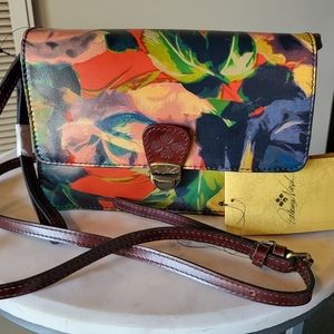 Patricia Nash NWT leather crossbody bag. Style: Lanza Color: Winterbloom